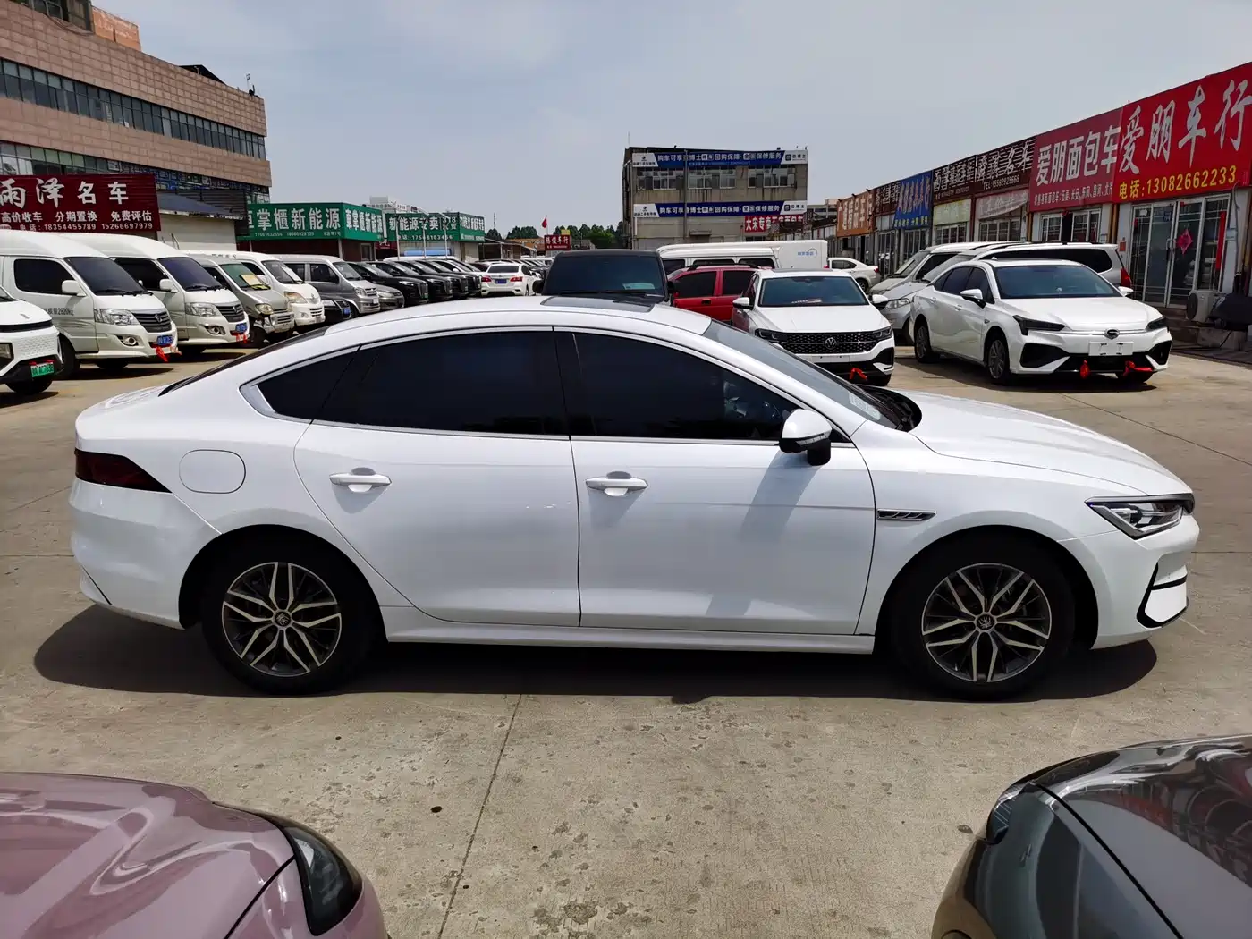 BYD Qin PLUS 2021 EV 500KM Premium Model фото 5