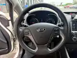 Фото 7 - Kia K3