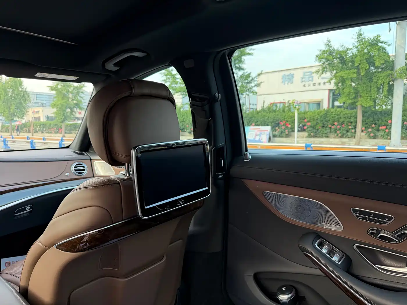 Mercedes-Benz Maybach S-Class 2017 S 400 4MATIC фото 13