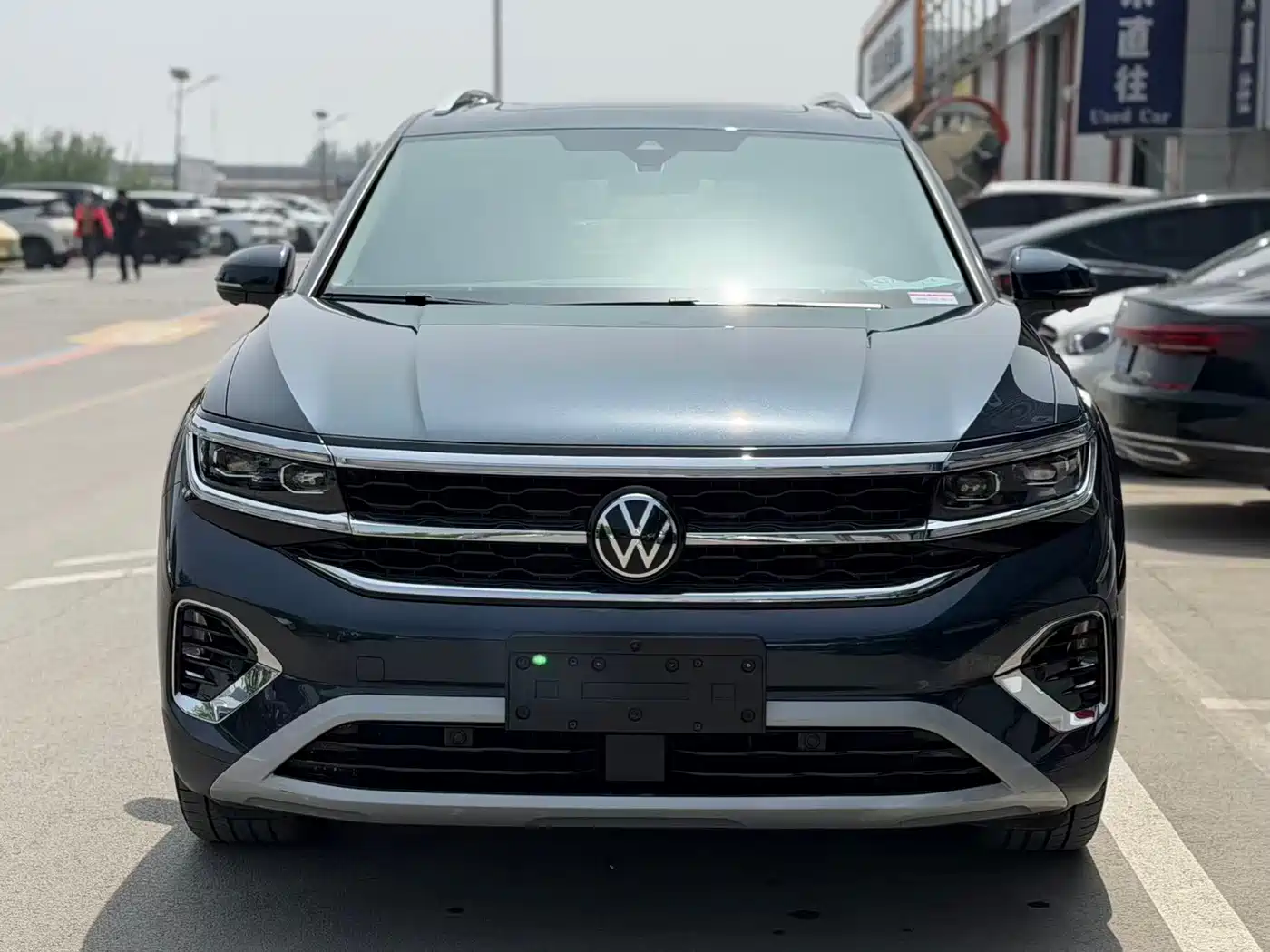 Volkswagen Talagon 2023 Facelift 530TSI 4WD Flagship Victory Pro Edition 7-Seater фото 2