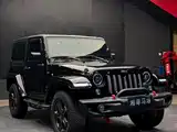 Фото 3 - Jeep Wrangler