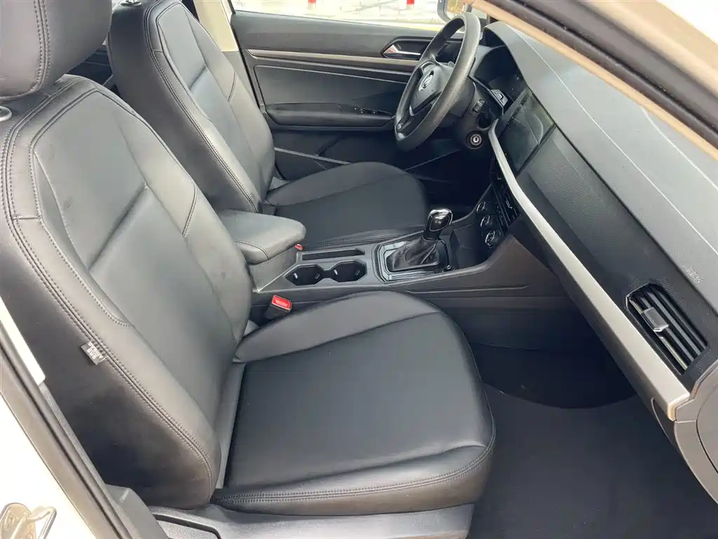 Volkswagen Lavida 2019 1.5L Automatic Trend Edition China VI фото 5