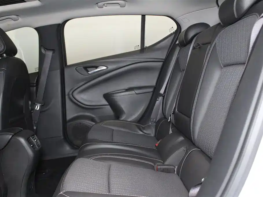 Buick Verano 2016 Hatchback 15S Automatic Leading фото 8