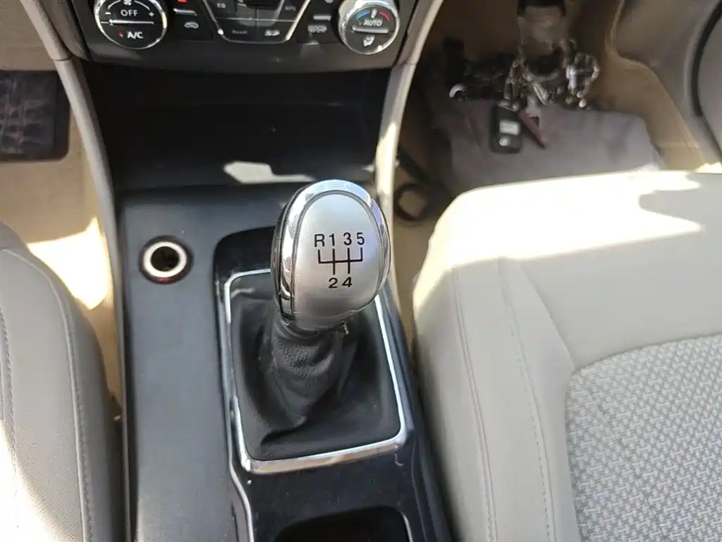 Besturn B50 2016 2013 1.6L Manual Luxury
