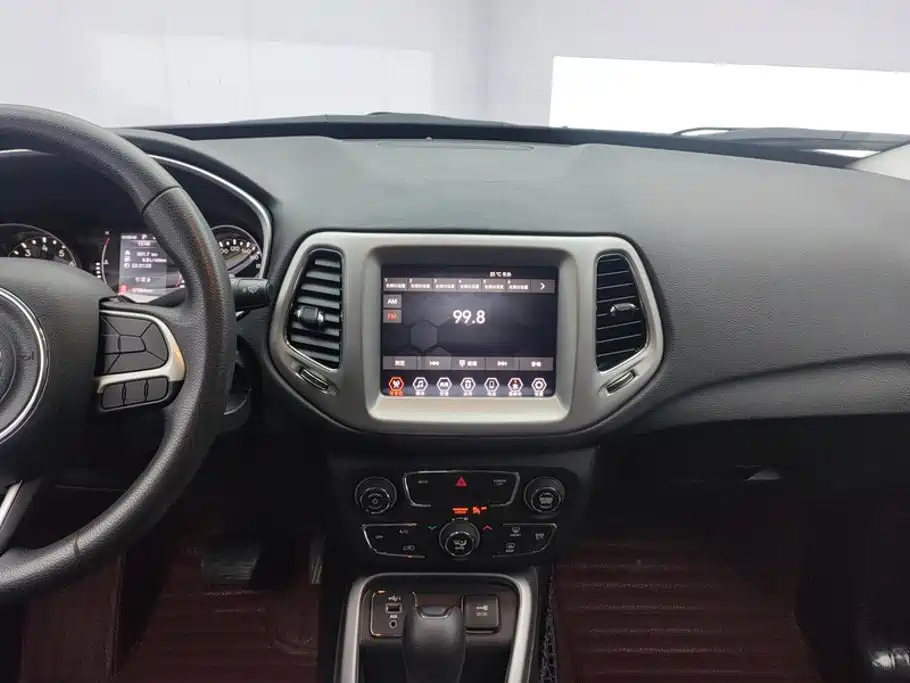 Jeep Compass 2021 2020 220T Automatic Leading Edition