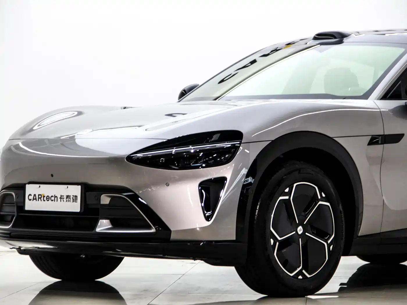 Xiaomi Auto Xiaomi YU7 2025 Extended Range RWD Edition фото 19