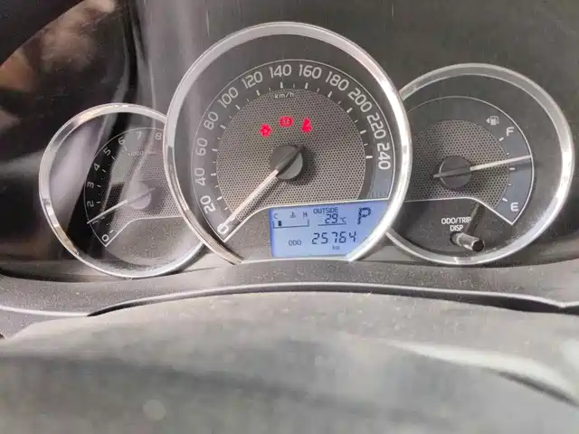 Toyota Levin 2014 1.6G CVT Elite Edition — фото 4