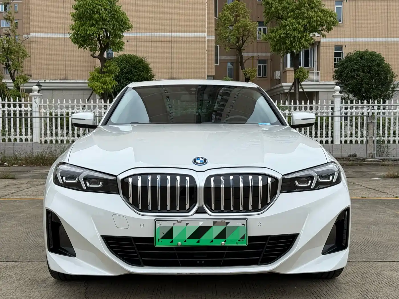 BMW i3 2024 eDrive 35 L фото 2