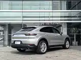 Photo 4 - Porsche Cayenne