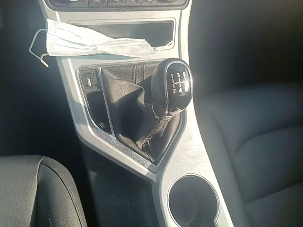 Geely Vision 2020 2019 Upgrade 1.5L Manual Luxury China VI