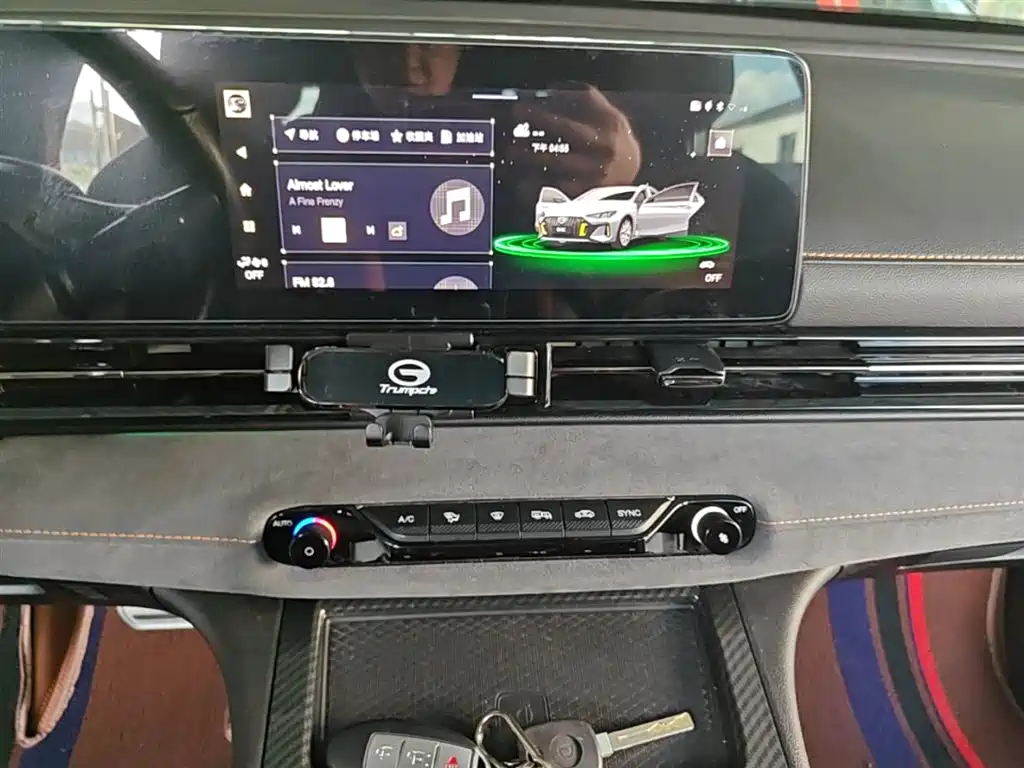 GAC Trumpchi Trumpchi Emkoo 2022 270T DCT J16 R-style Track Edition фото 13