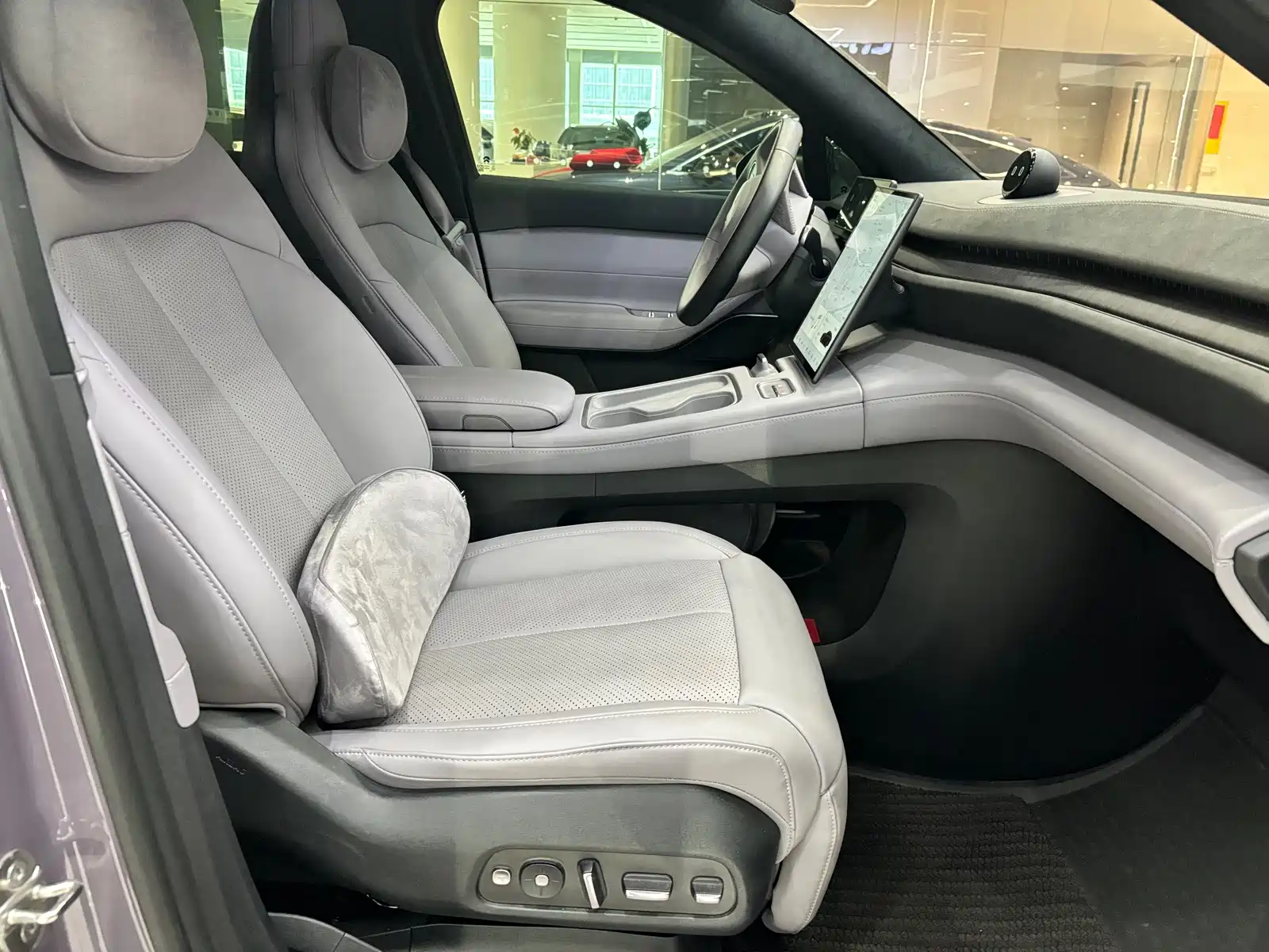 Фото 8 - NIO EC6
