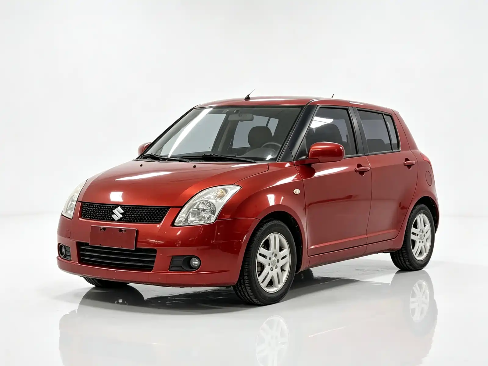 Фото 1 - Suzuki Swift