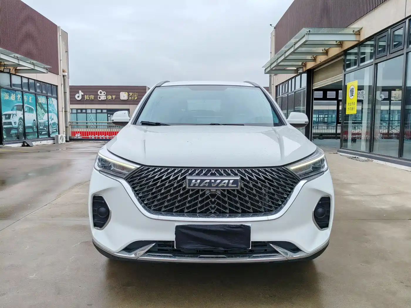 Haval M6 2023 PLUS 1.5T DCT Elite Smart Connect