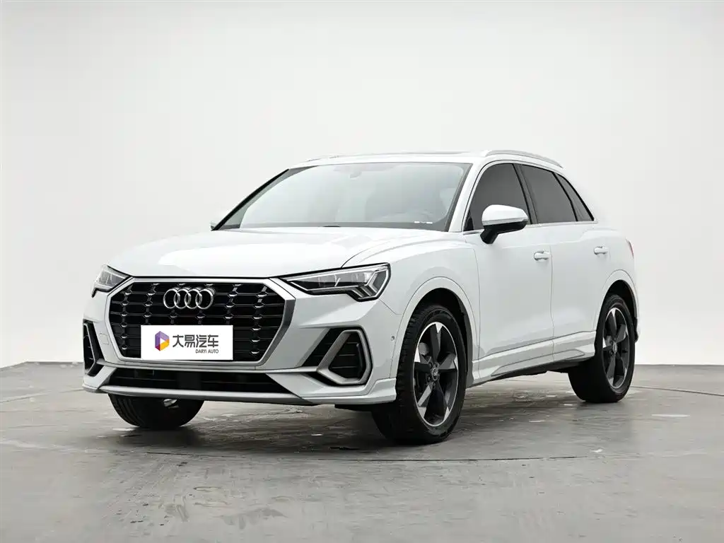 Audi Q3 2022 35 TFSI Fashion Dynamic