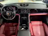 Photo 10 - Porsche Panamera