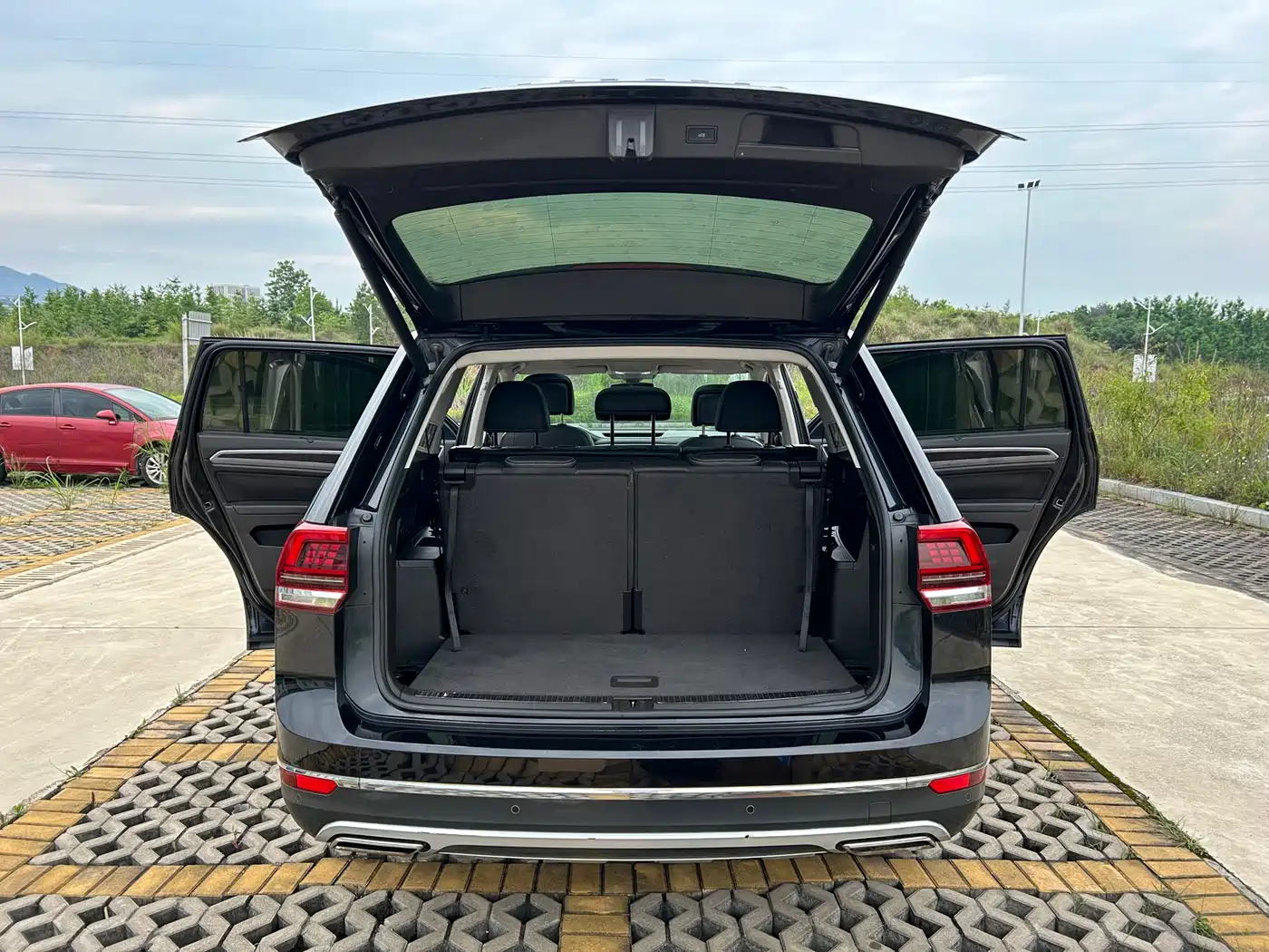 Volkswagen Teramont 2017 330TSI 2WD Flagship Edition фото 17