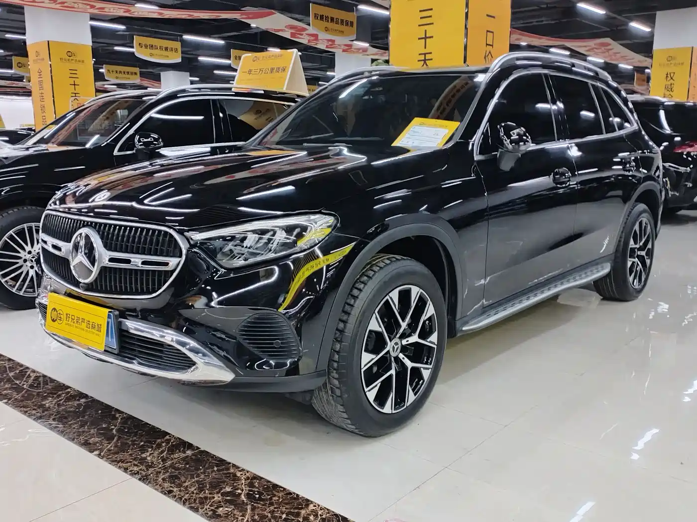 Mercedes-Benz GLC 2023 GLC 260 L 4MATIC Sport 5-seater