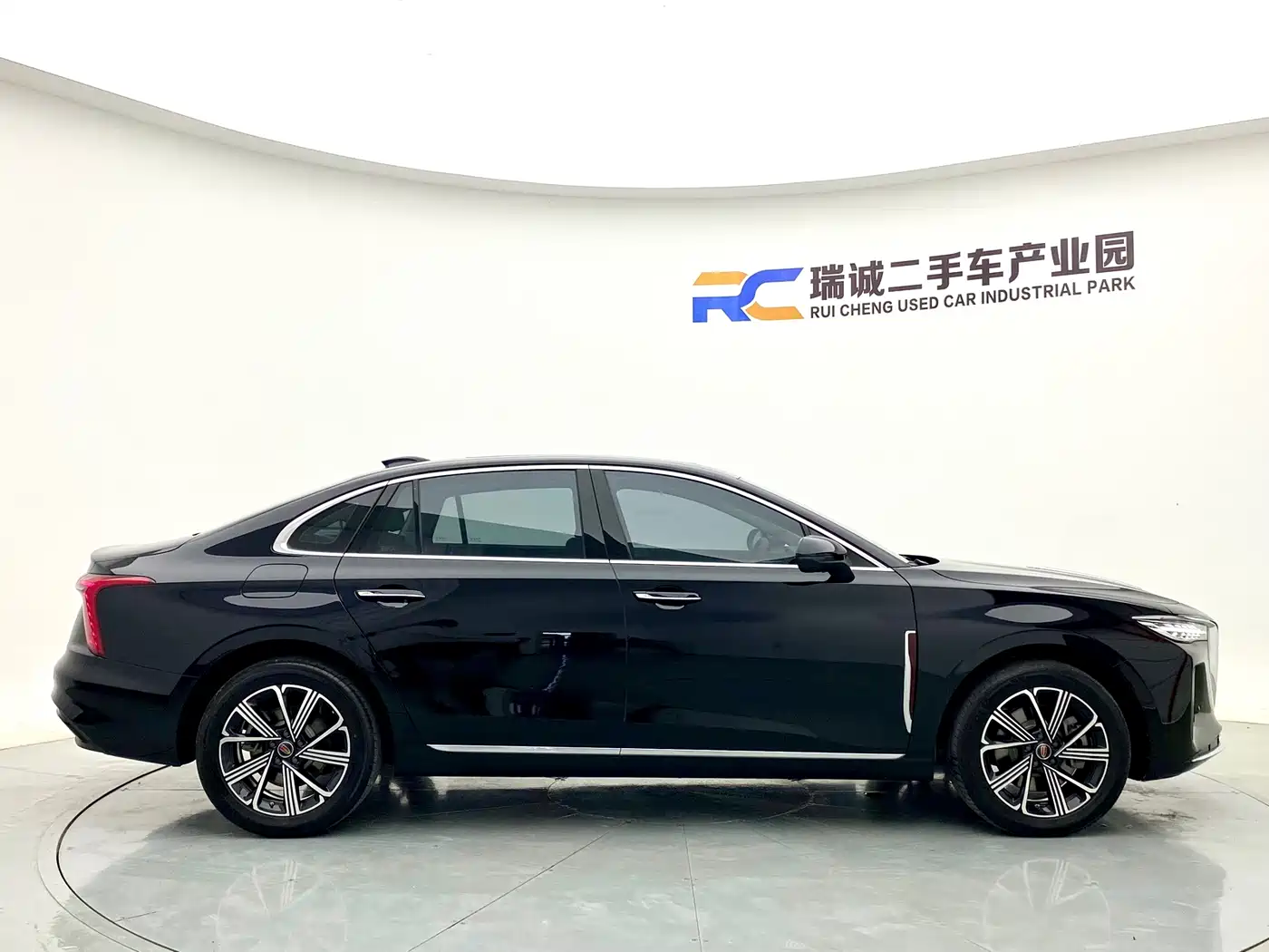 Hongqi H5 PHEV 2025 2025 170 Super Hybrid Edition