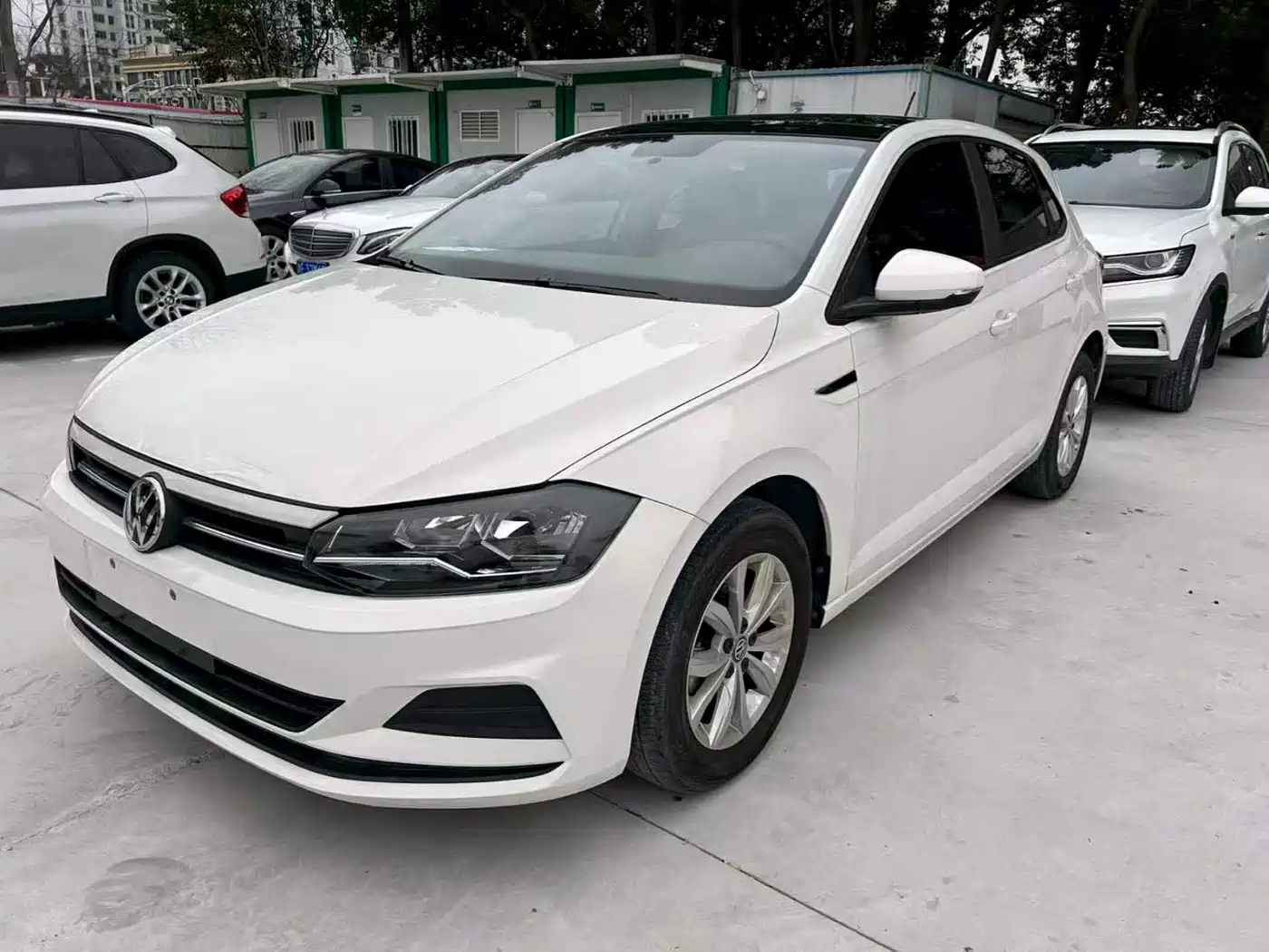 Volkswagen Polo 2019 Plus 1.5L Automatic Colorful Tech Edition