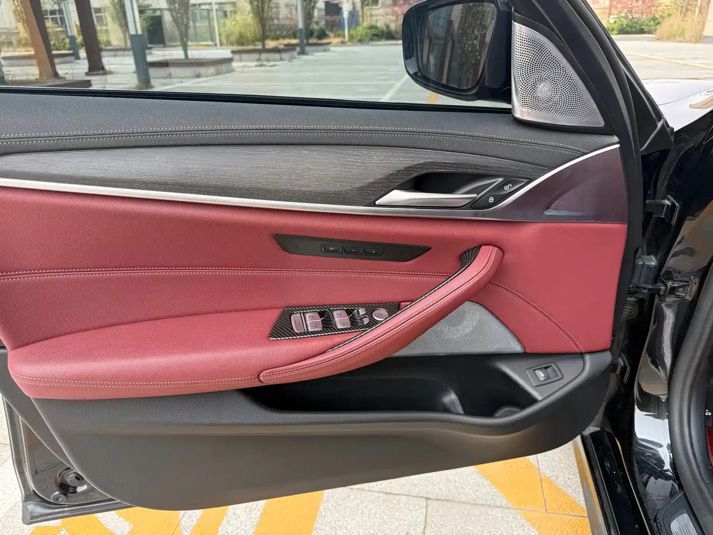 BMW 5 Series 2021 530Li Leading M Sport Package фото 6