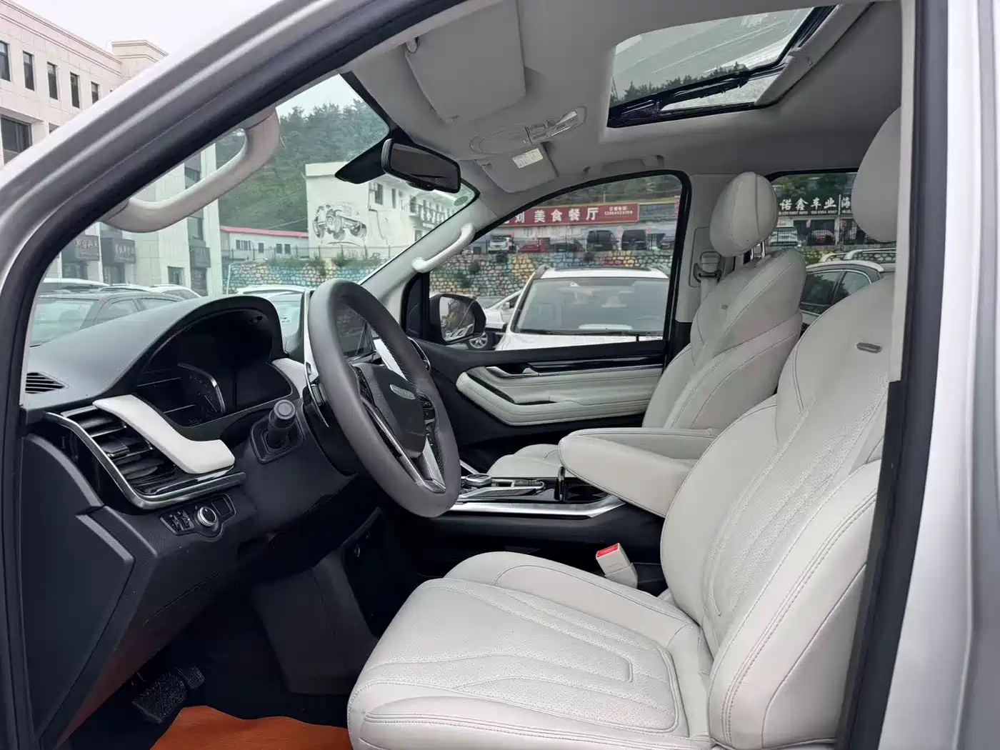 SAIC Maxus Maxus G20 2020 2.0T Gasoline Automatic Luxury фото 8