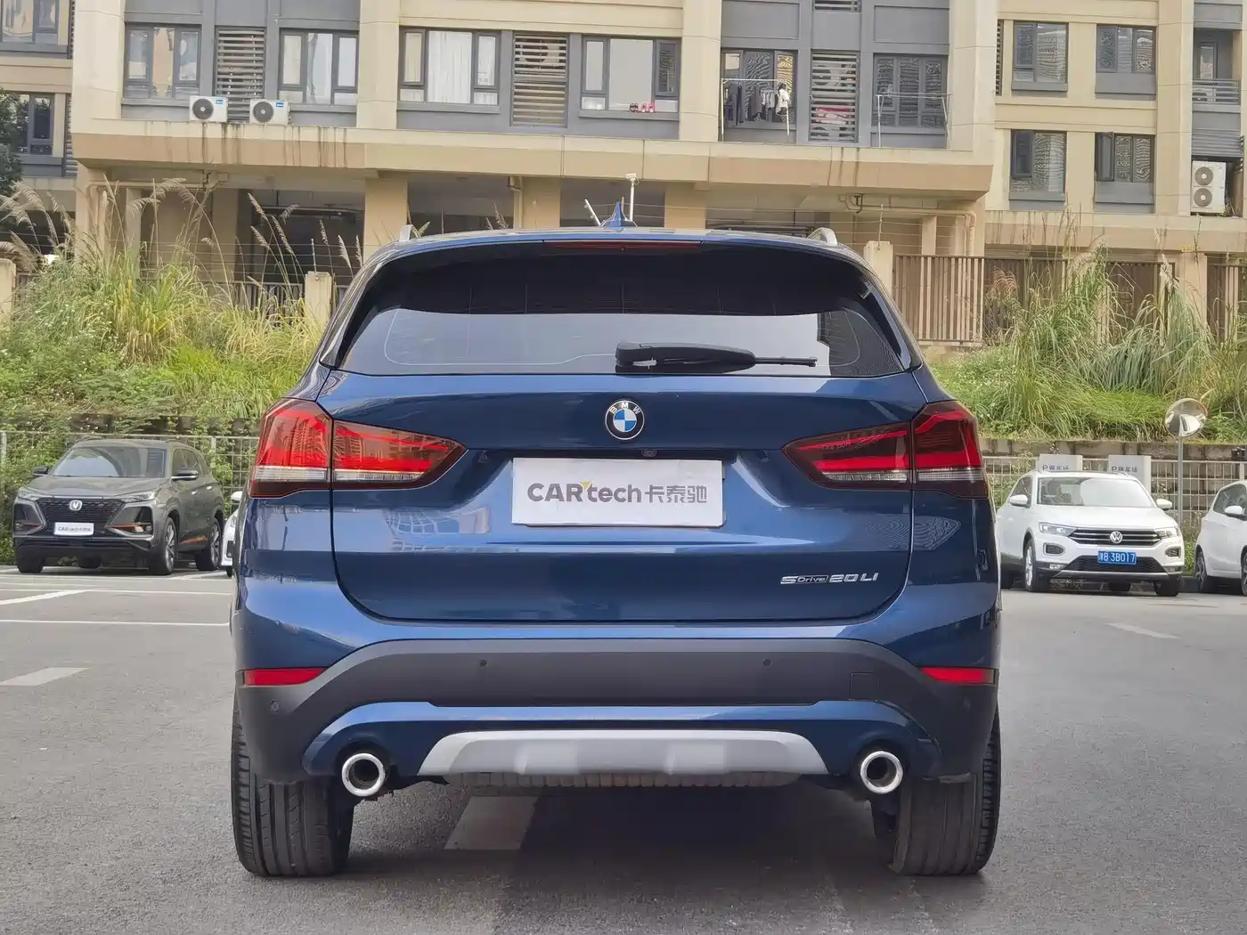 BMW X1 2021 sDrive20Li Exclusive фото 2