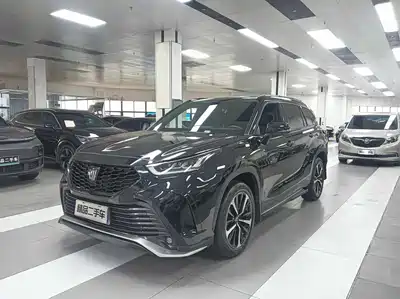 Toyota Crown Kluger