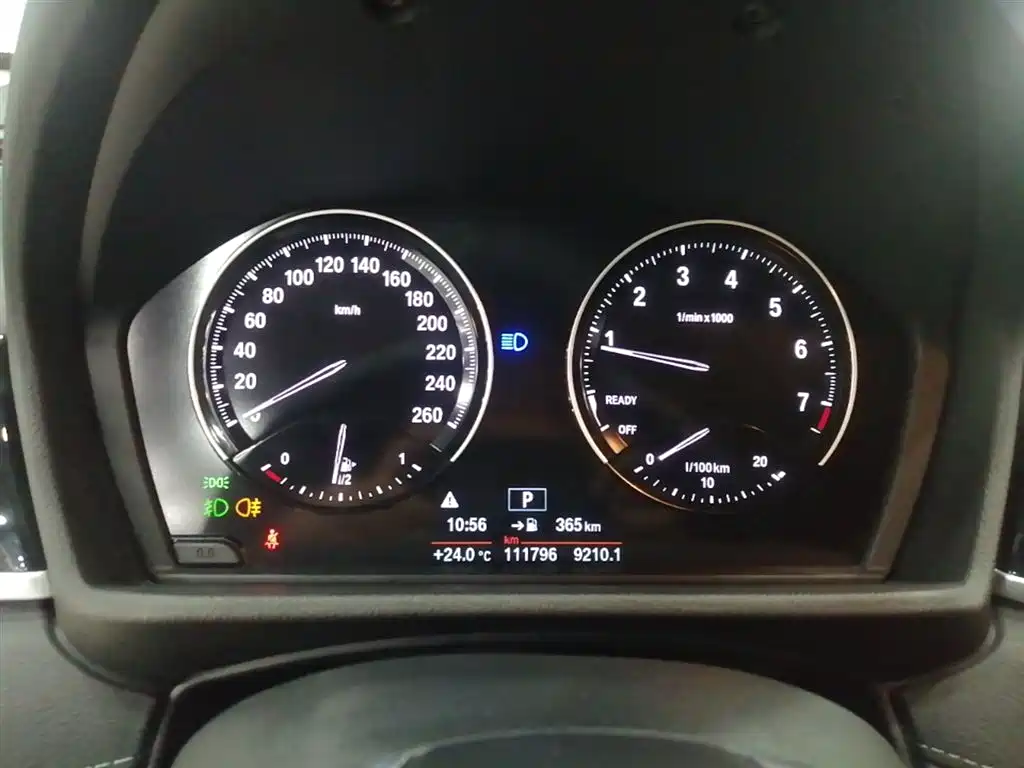 BMW X2 (Import) 2019 sDrive20i M Off-Road Package China VI фото 12