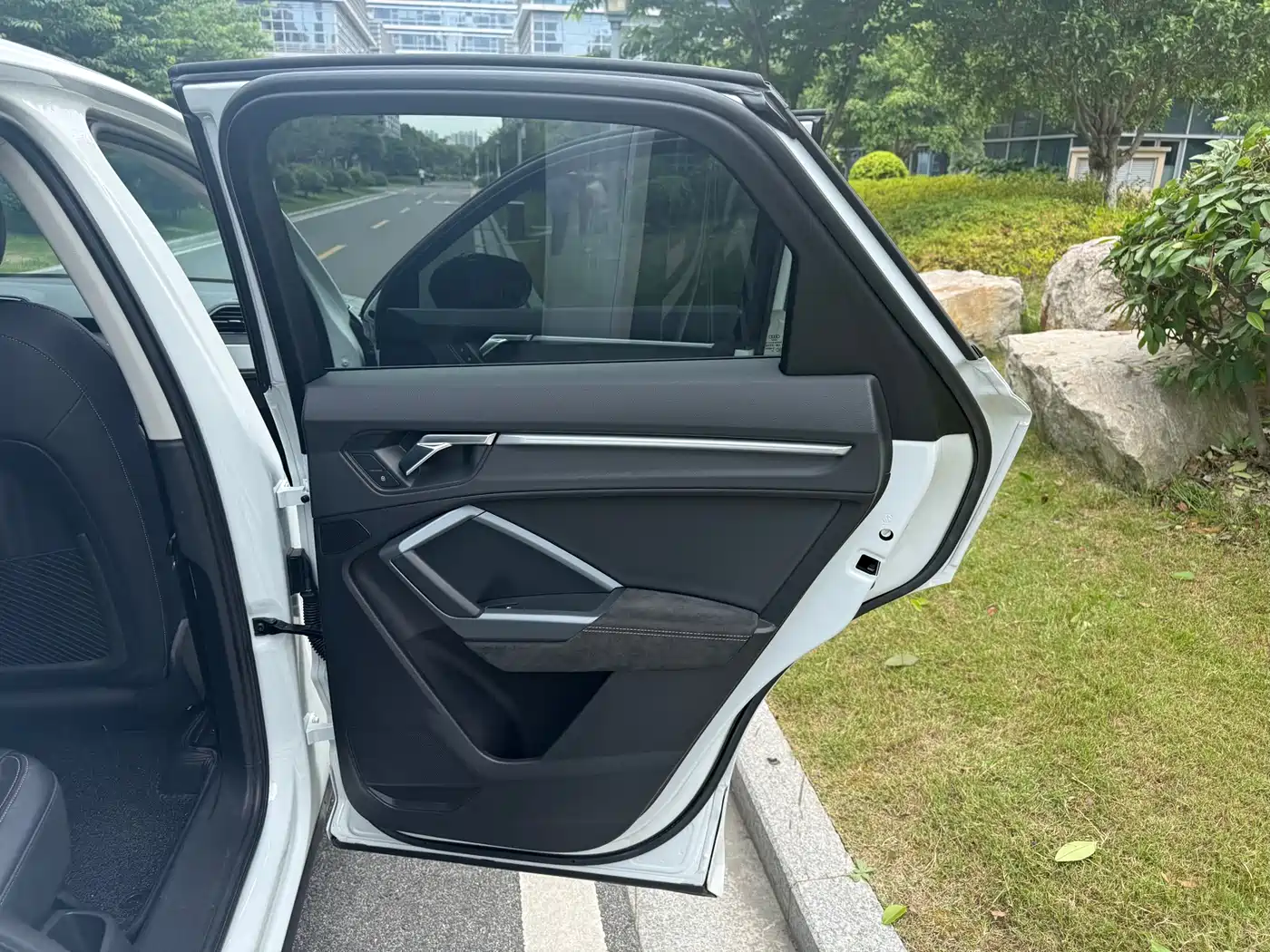 Audi Q3 Sportback 2022 40 TFSI Fashion фото 11