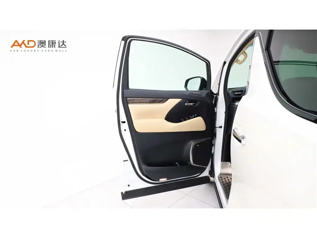 Toyota Vellfire 2020 Hybrid 2.5L Black Gold Limited Edition фото 11