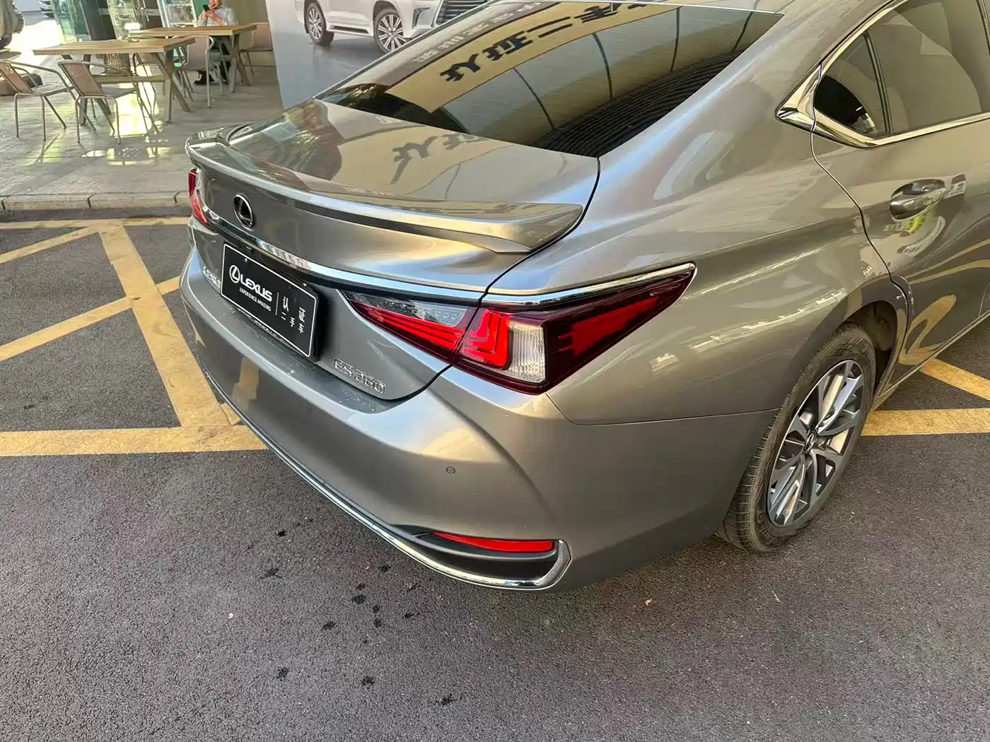 Lexus ES 2021 200 Luxury Edition фото 26