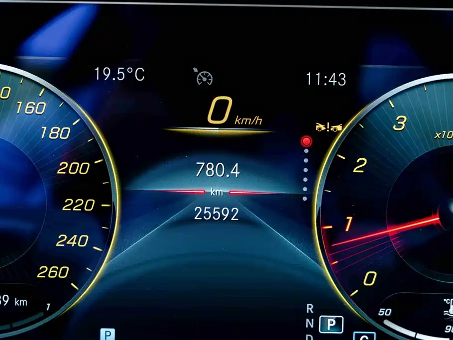 Mercedes-Benz E-Class 2023 Facelift E 300 L Fashion фото 11
