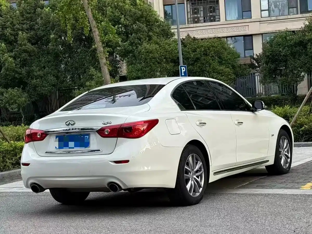 Infiniti Q50L 2015 2015 2.0T Enjoyment Edition