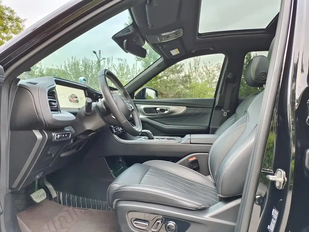 GAC Trumpchi Trumpchi GS8 2024 Navigator Series 2.0TGDI 2WD Luxury Smart Connect Edition фото 7