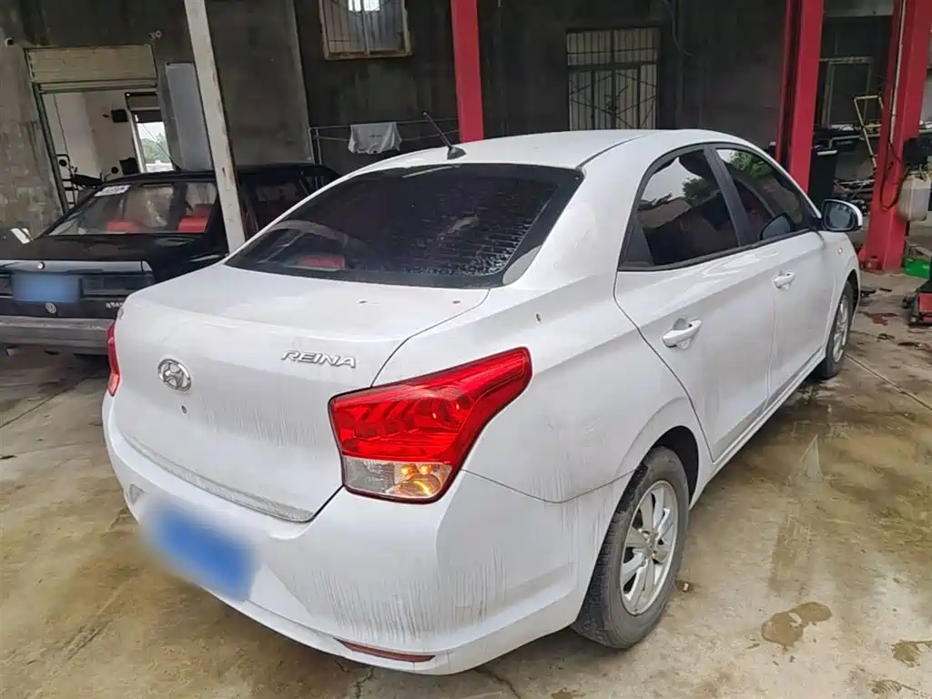 Hyundai Verna 2017 1.4L Auto Jump Edition (China V) фото 7