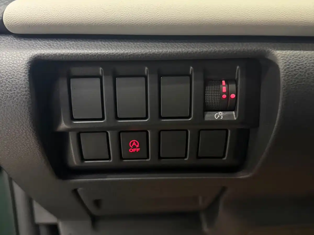 SUBARU FORESTER