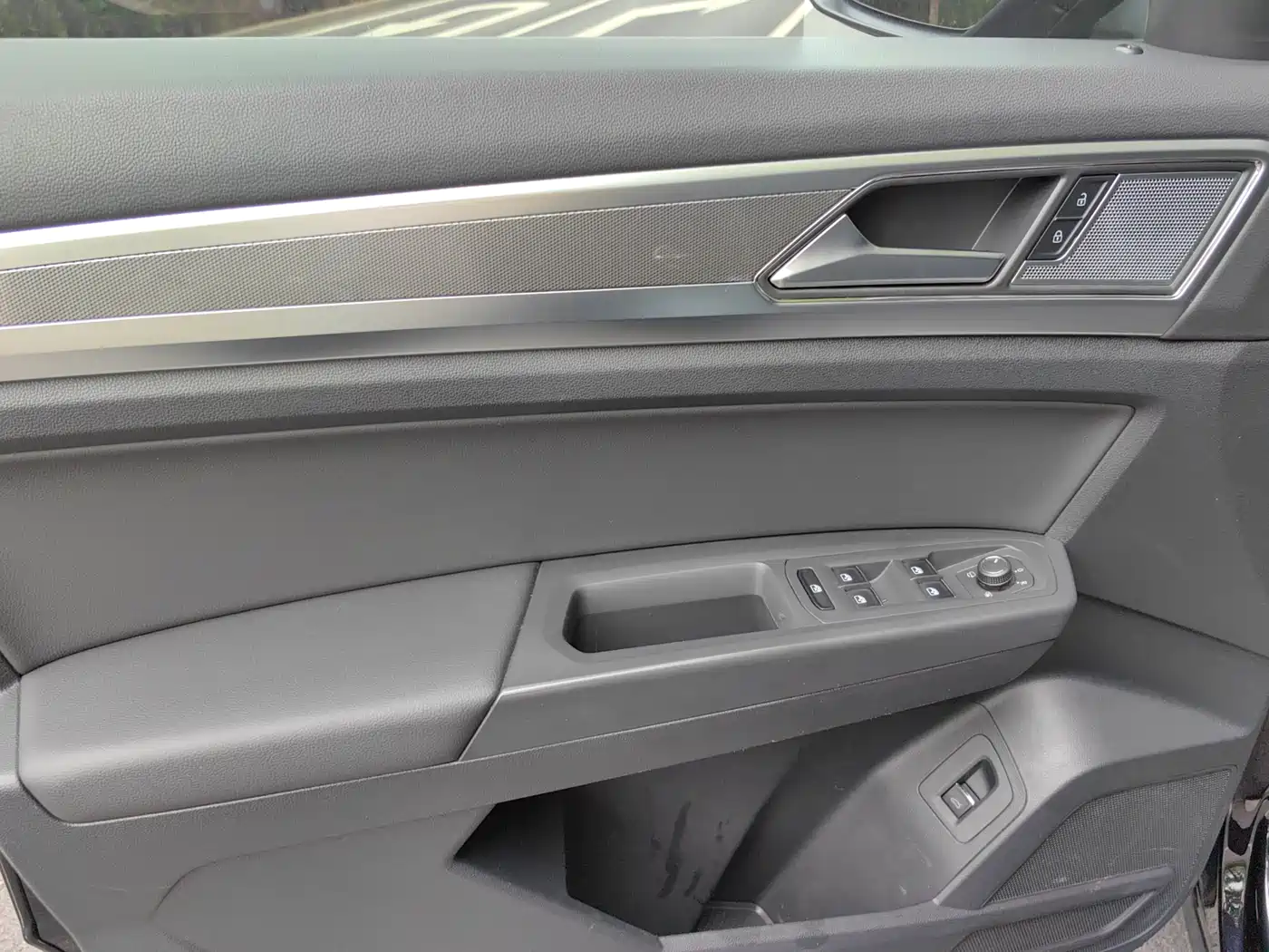 Volkswagen Teramont 2020 380TSI 4WD Luxury Edition China VI фото 8
