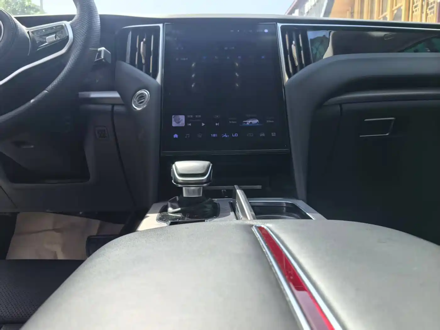 Hongqi HONGQI HS7 PHEV