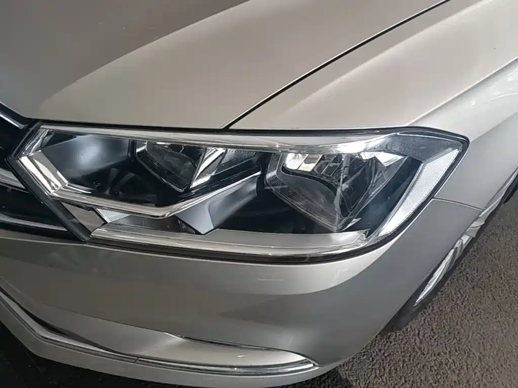 Фото 24 - Volkswagen Bora