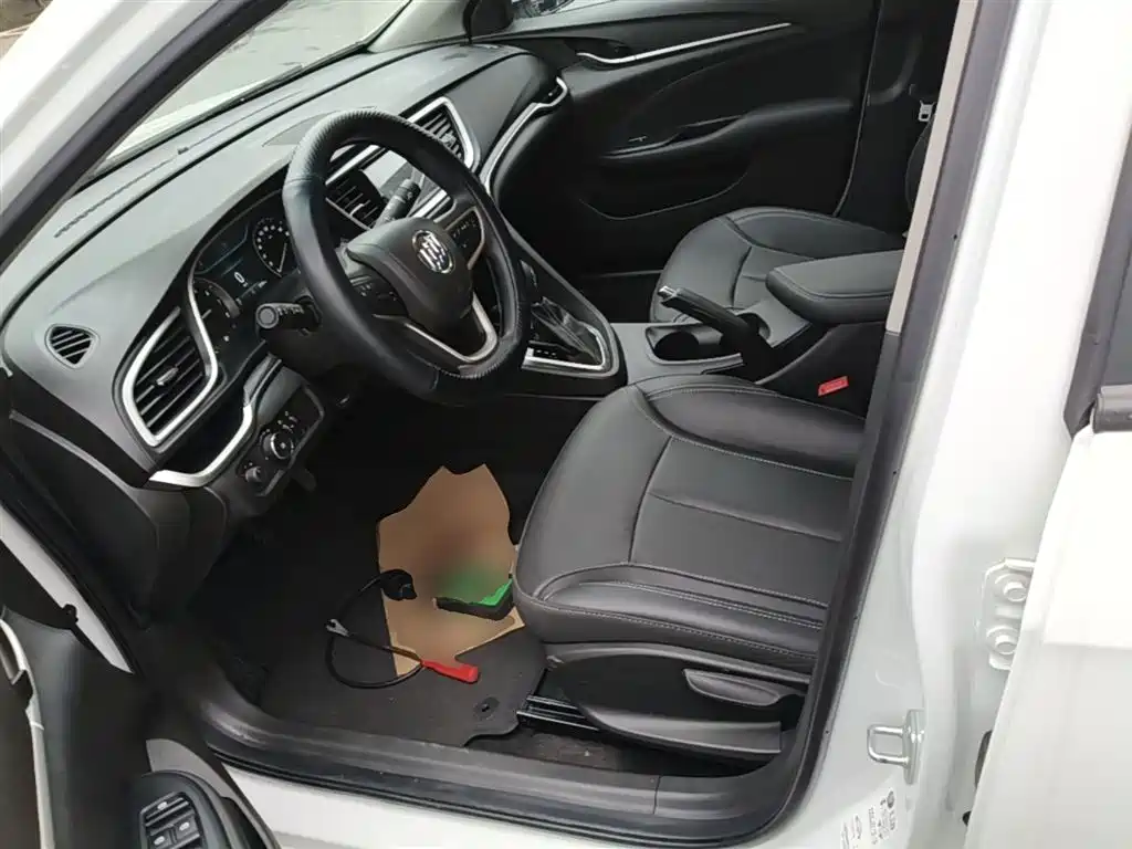 Buick Excelle 2021 Facelift Exemplar 1.5L Auto Progressive фото 15