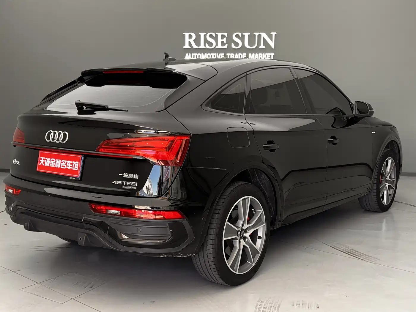 Audi Q5L Sportback 2022 2022 40 TFSI Luxury