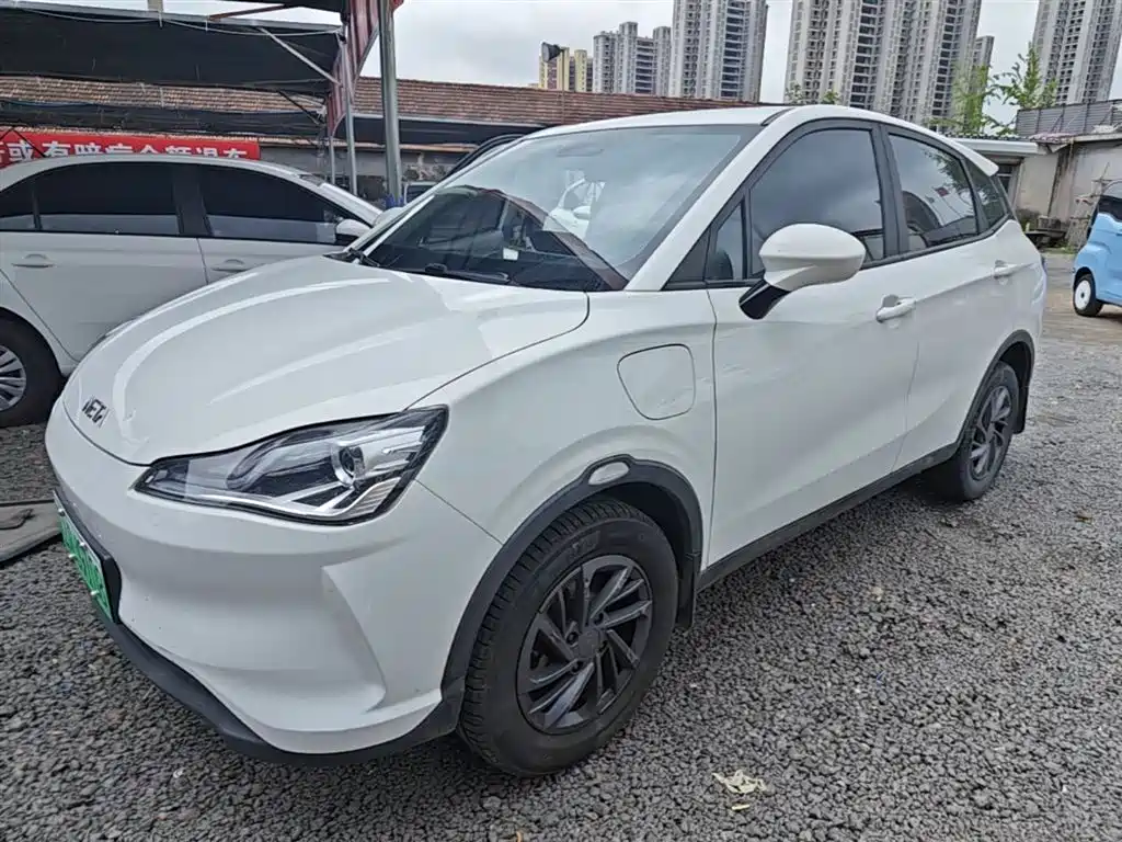 Nezha Auto Nezha V 2021 Standard Range Entertainment Upgrade