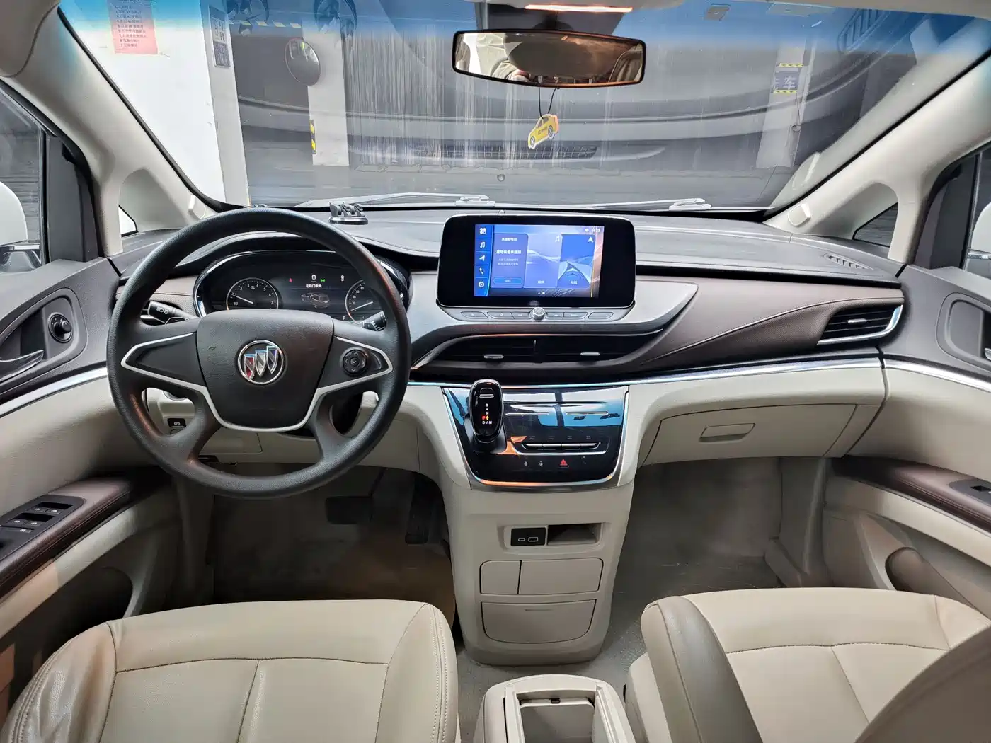 BUICK GL8