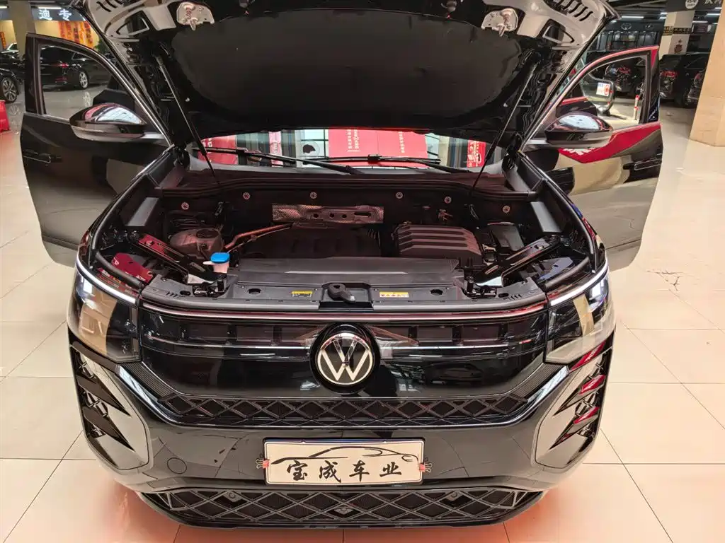 Volkswagen Teramont 2025 Model Teramont Pro 450TSI 4WD Cross Country Edition фото 24