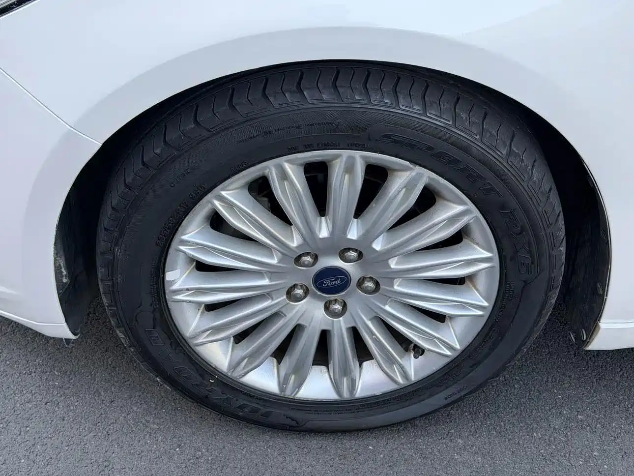 Ford Mondeo 2014 2013 2.0L GTDi200 Fashion