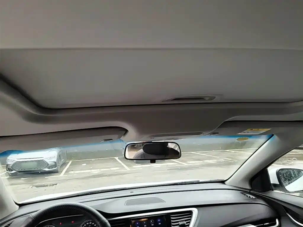 Buick Excelle 2021 Facelift Exemplar 1.5L Auto Progressive фото 18