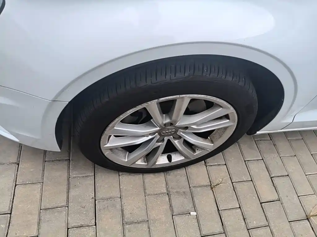 Фото 23 - Audi A3