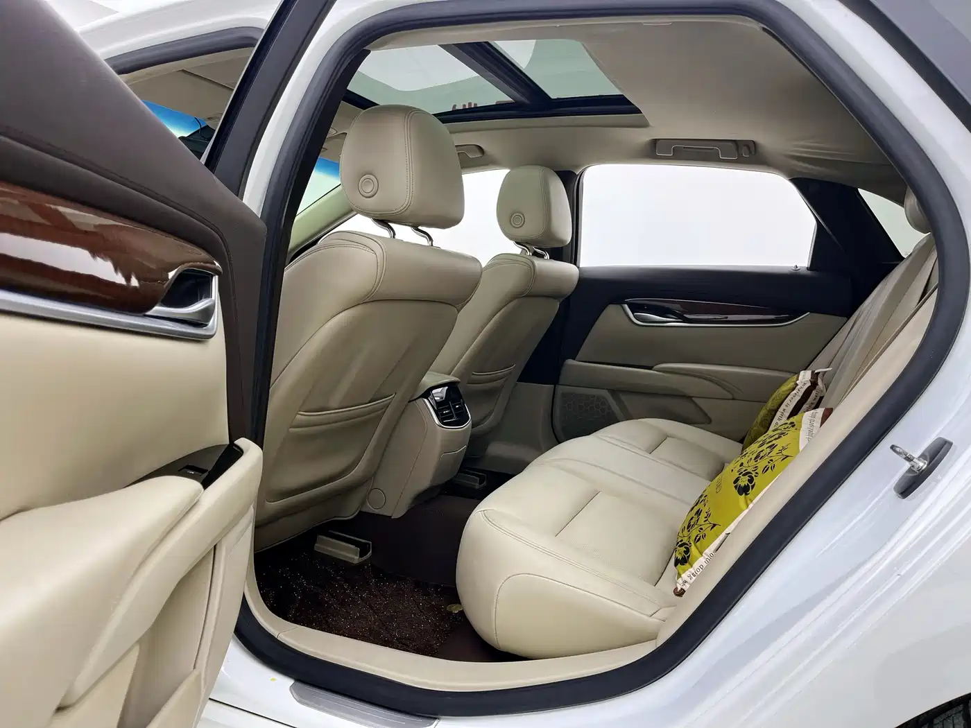 Cadillac XTS 2017 28T Elite фото 13