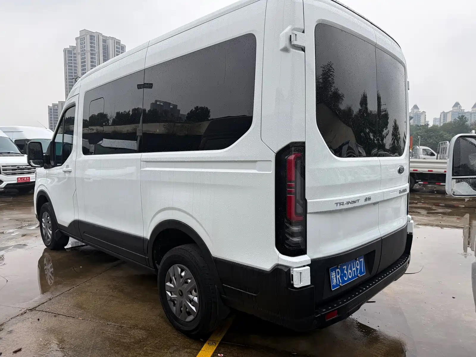 Photo 6 - Ford Transit T8